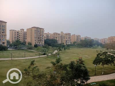 3 Bedroom Flat for Sale in Madinaty, Cairo - IMG-20260915-WA0010. jpg
