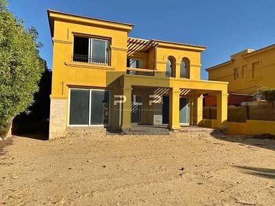 5 Bedroom Villa for Sale in New Cairo, Cairo - 492103923_1122438886591847_5981372681813784437_n. jpg 5 Bedroom Villa for Sale in New Cairo, Cairo - 492103923_1122438886591847_5981372681813784437_n. jpg