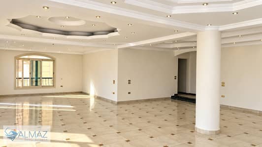 4 Bedroom Apartment for Rent in New Cairo, Cairo - WhatsApp Image 2026-09-15 at 12.15. 36 PM. jpeg 4 Bedroom Apartment for Rent in New Cairo, Cairo - WhatsApp Image 2026-09-15 at 12.15. 36 PM. jpeg