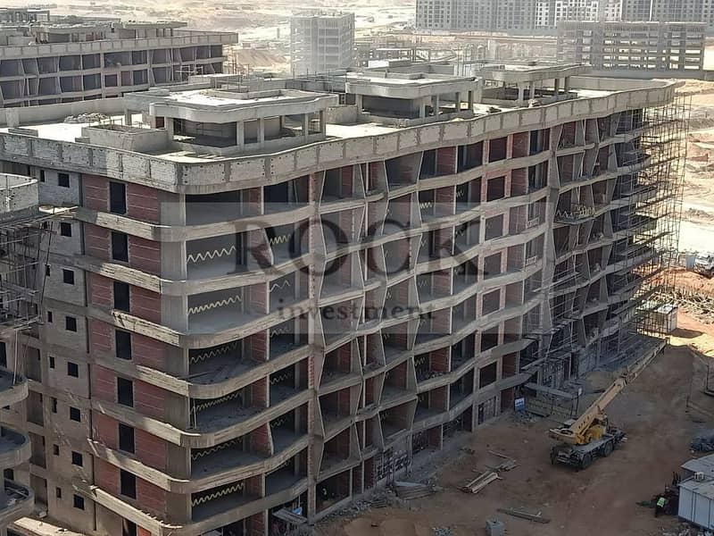 8 ميدتاون-كوندو-سعر-المتر-8000-1-1024x768. jpeg