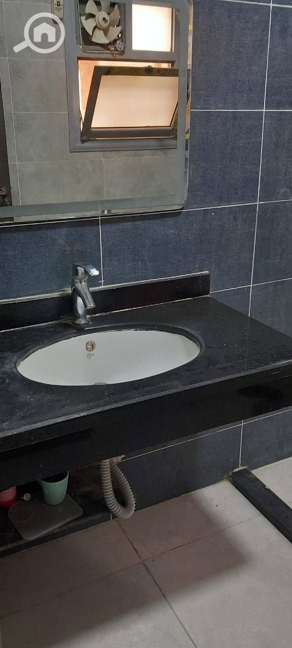 10 53726. jpg