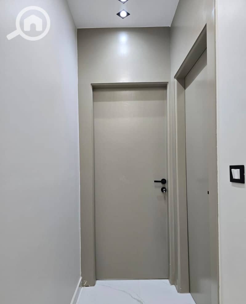 3 1000872715. jpg