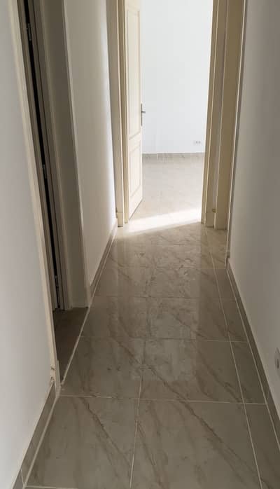 2 Bedroom Flat for Sale in Madinaty, Cairo - شقة للبيع مدينتي b15