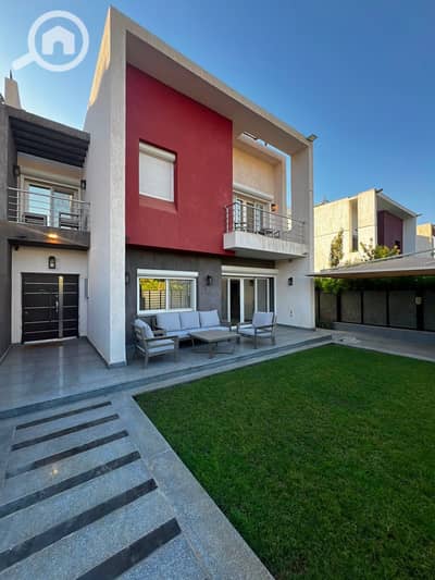 6 Bedroom Townhouse for Rent in Madinaty, Cairo - 13c6c876-9dce-41d7-b1b9-0ebbc3e3d36a. jpg