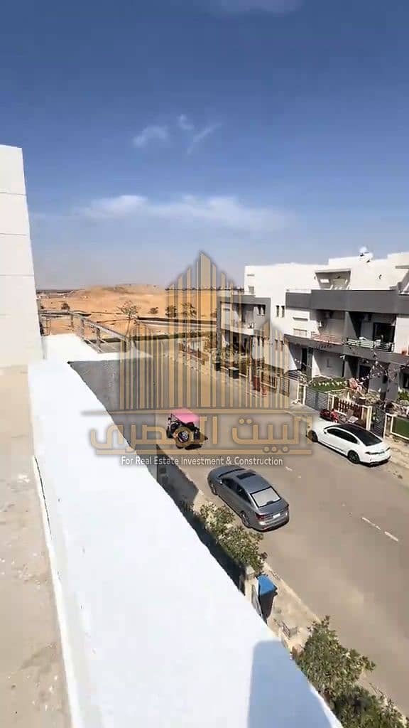 5 10_compound_view. jpg