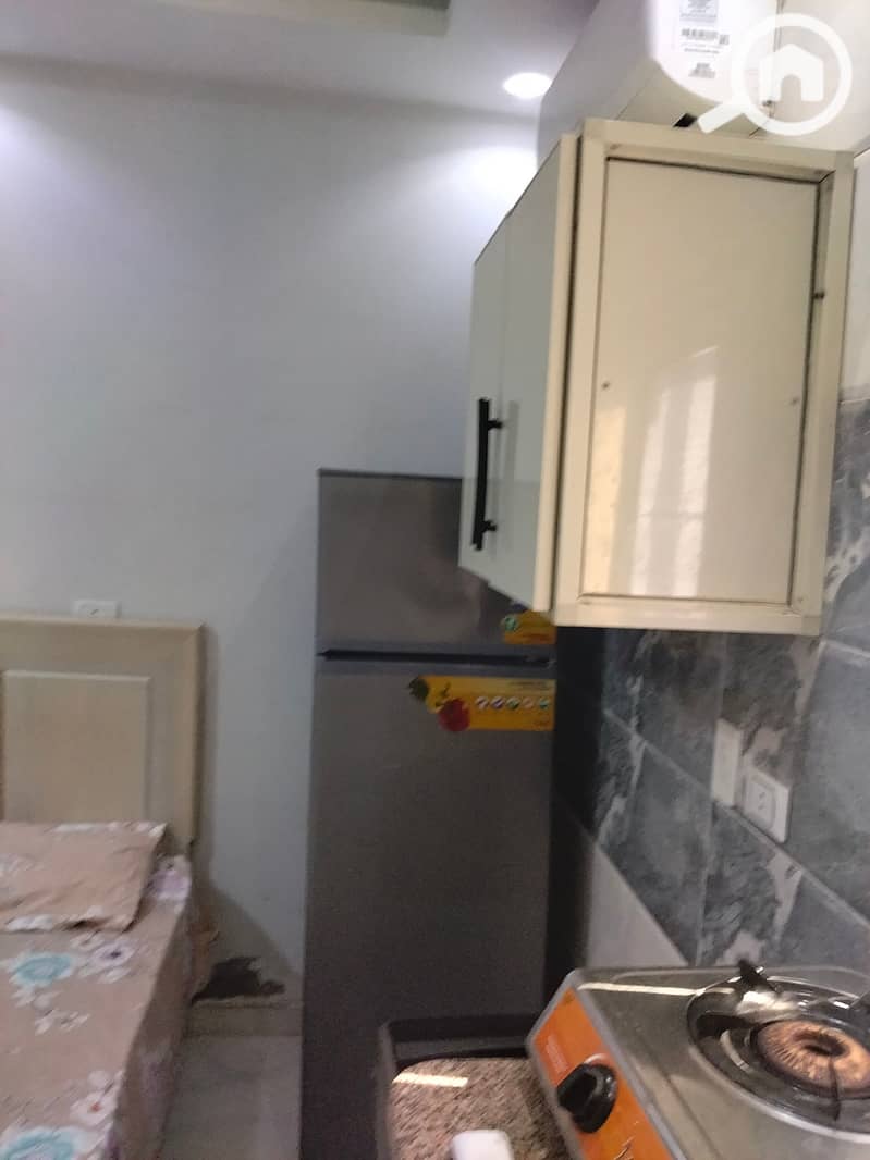4 150694. jpg