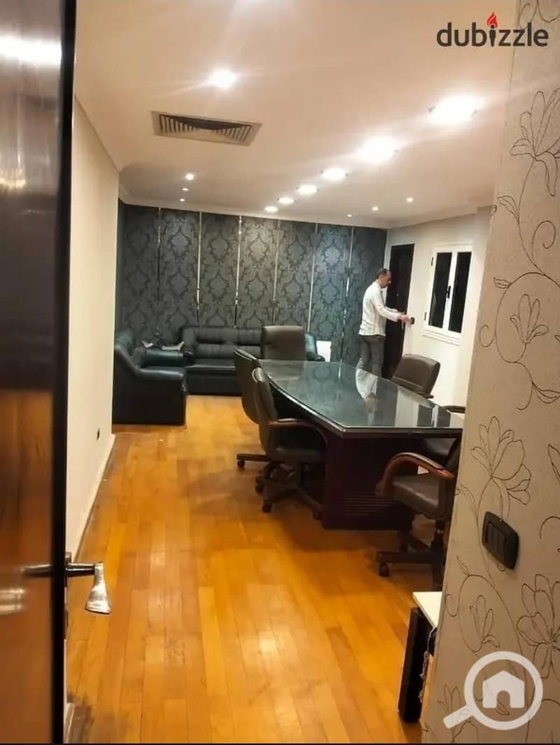 2 1000375853. jpg