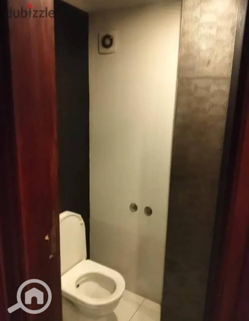 11 1000375843. jpg