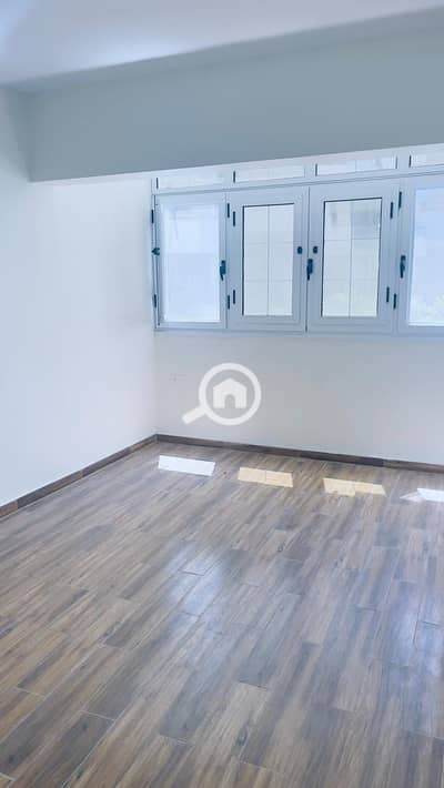 شقة 2 غرفة نوم للايجار في سموحة، الإسكندرية - 179725. jpg