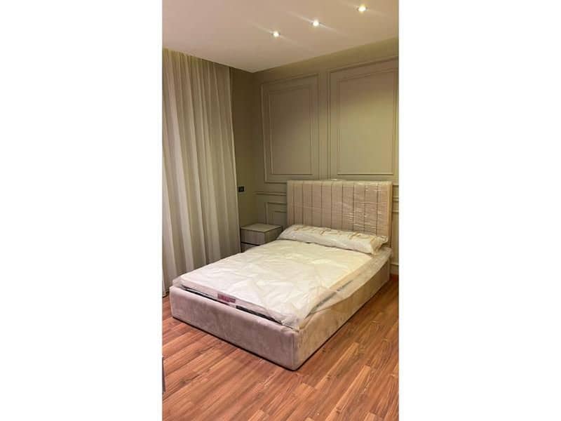 13 c775feb6-4fda-45b1-96d7-67988e73f897. jpg