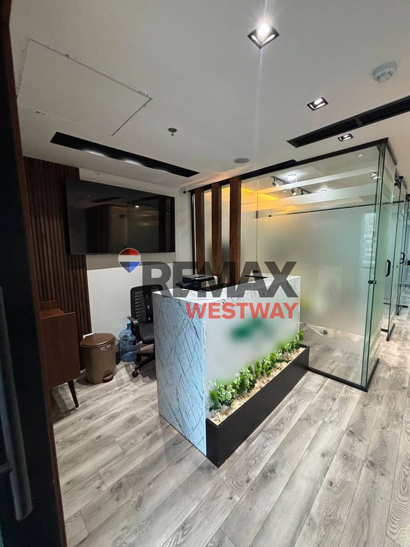 8 36cc9b03-08e9-4241-99ac-7578ac36e63a. jpg