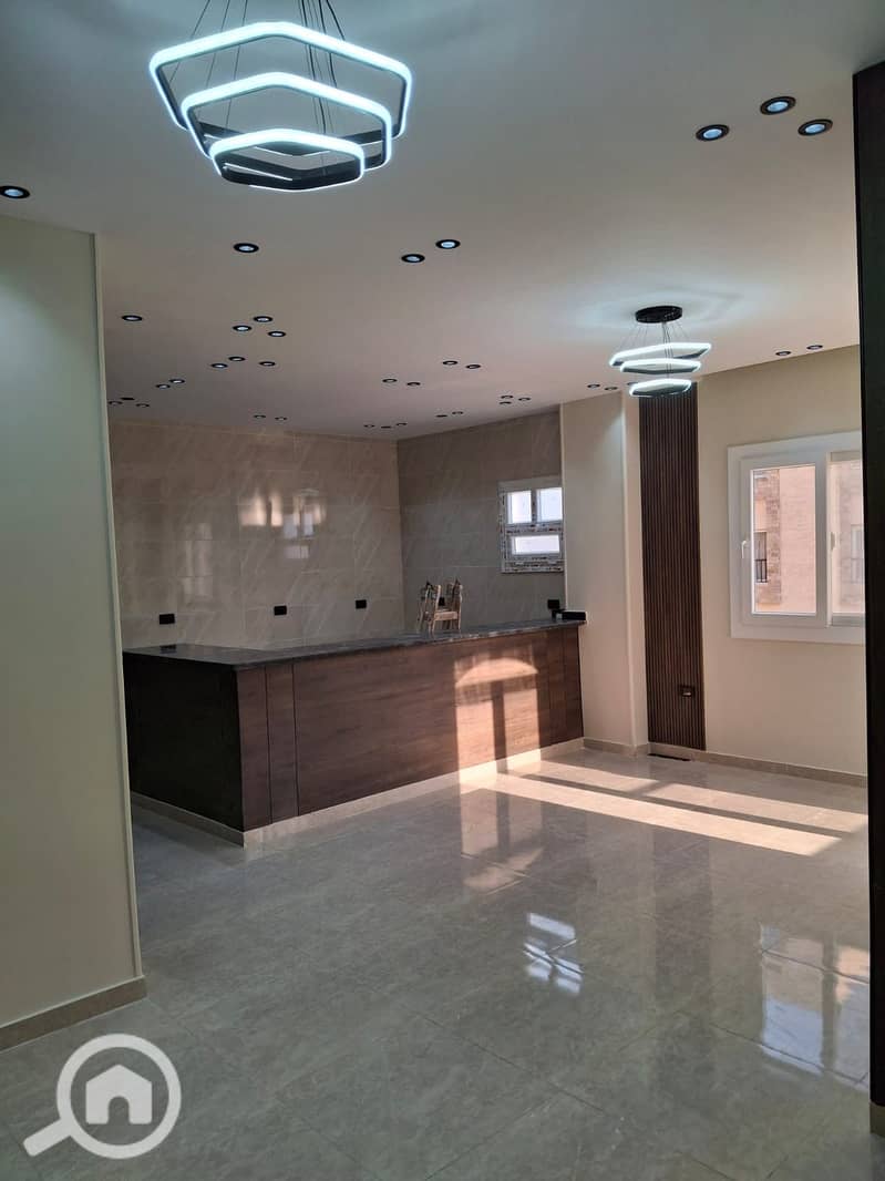 3 74c8096c-02d6-49fe-ace9-829349f767bd. jpeg