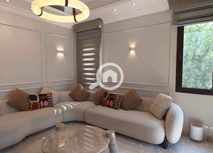 3 Bedroom Flat for Sale in New Cairo, Cairo - a7540e97-15ed-4885-a06a-9b85a9b039f8. jpg 3 Bedroom Flat for Sale in New Cairo, Cairo - a7540e97-15ed-4885-a06a-9b85a9b039f8. jpg