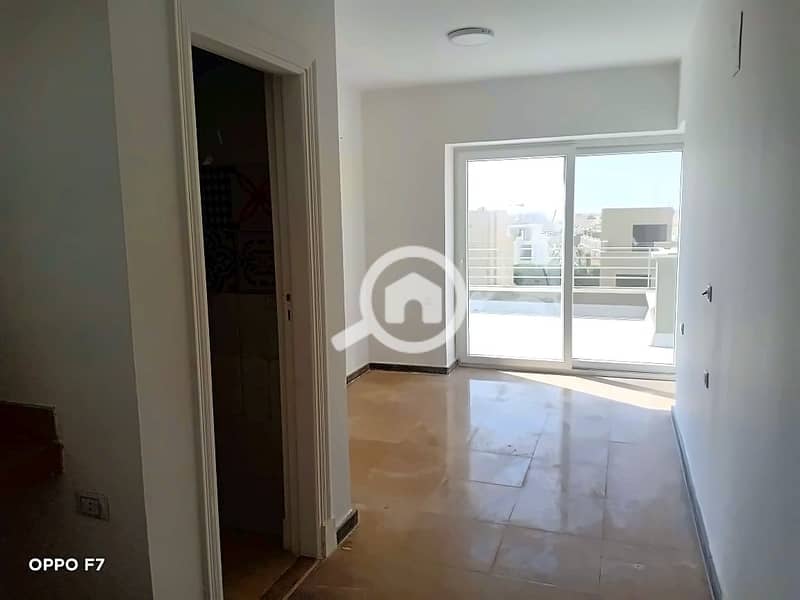 9 villa_03. jpg
