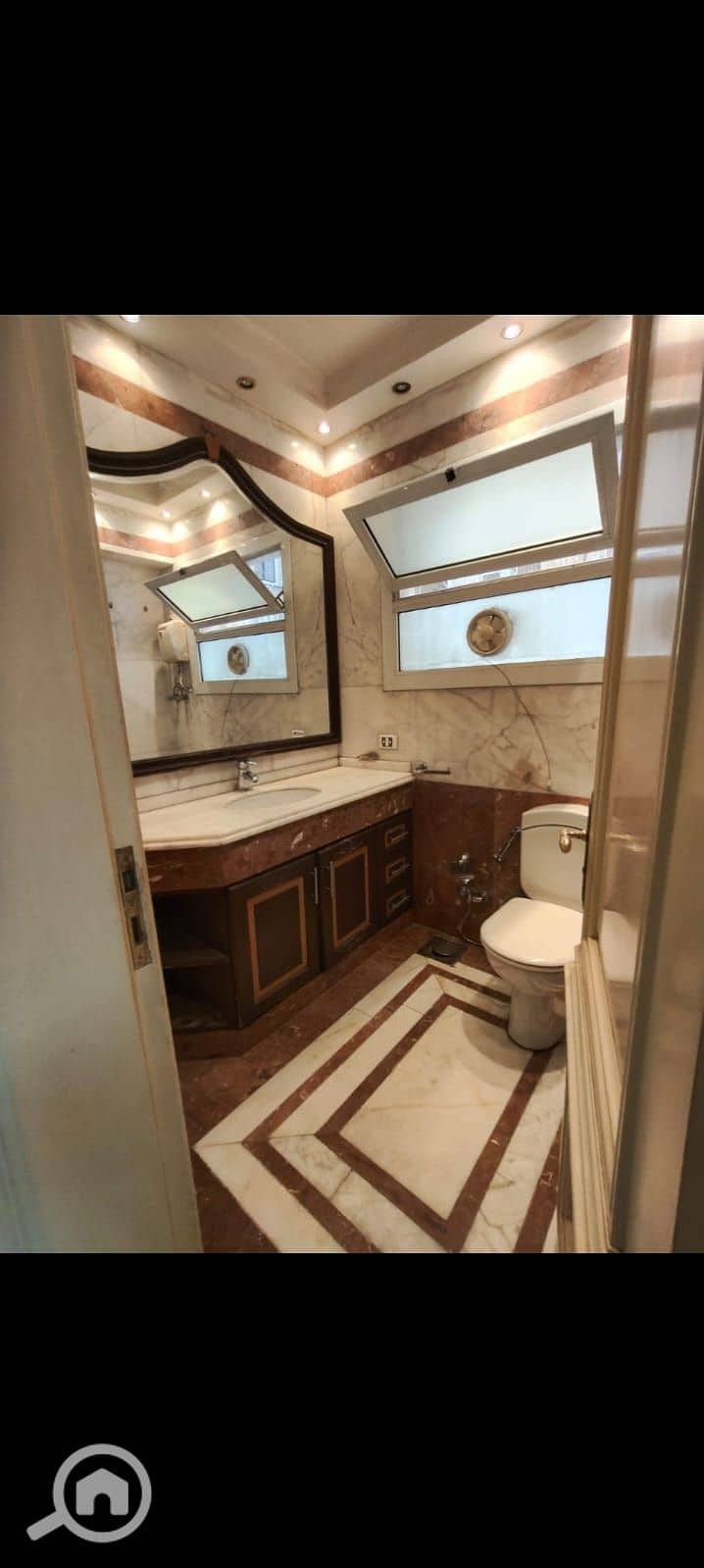 3 71535. jpg