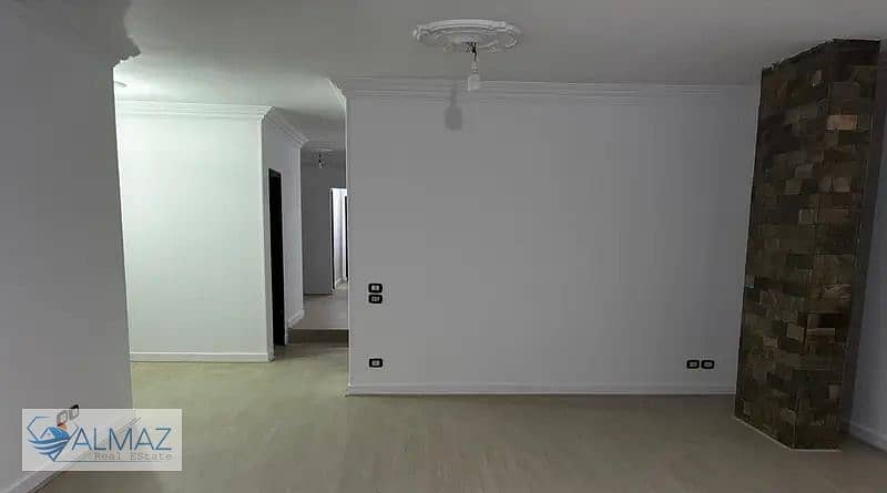 8 WhatsApp Image 2026-09-05 at 12.49. 54 PM. jpeg