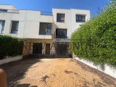 تاون هاوس 3 غرف نوم للبيع في القاهرة الجديدة، القاهرة - WhatsApp Image 2026-09-16 at 10.03. 33 AM. jpg تاون هاوس 3 غرف نوم للبيع في القاهرة الجديدة، القاهرة - WhatsApp Image 2026-09-16 at 10.03. 33 AM. jpg
