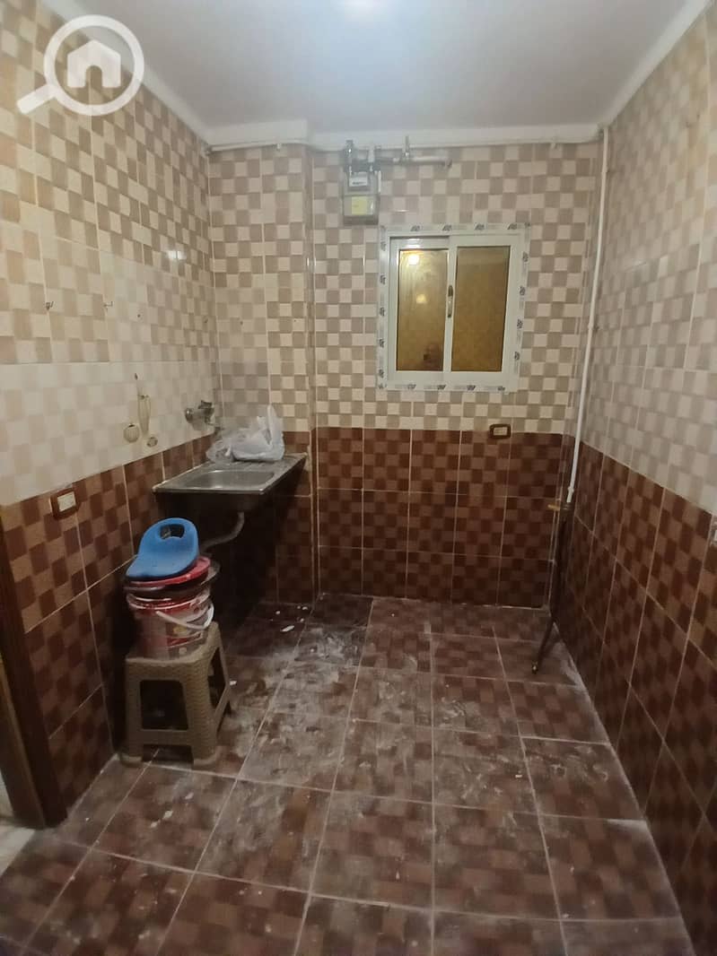 9 275900. jpg