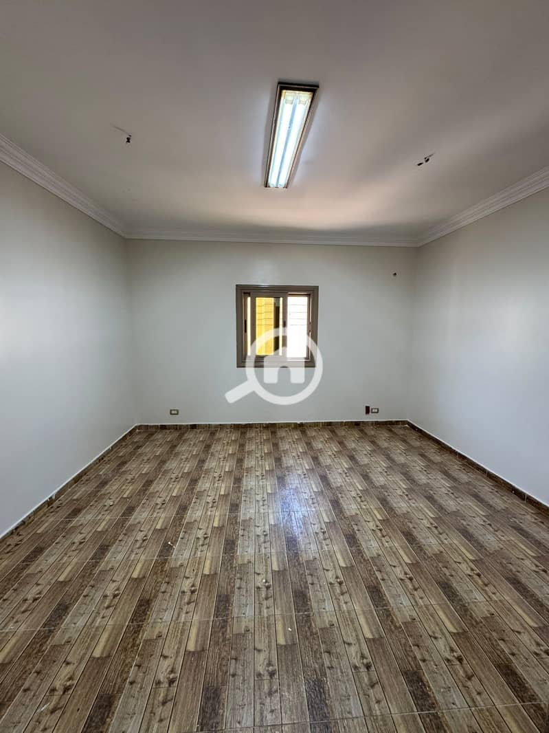 4 1000094279. jpg