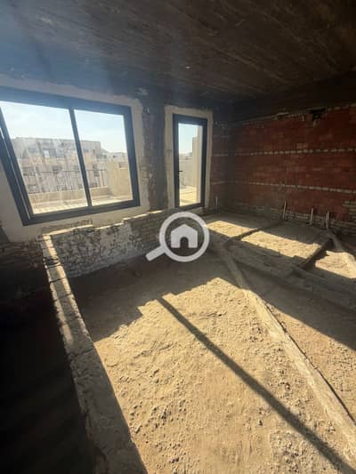 3 Bedroom Villa for Sale in 6th of October, Giza - d10b9acc-a371-4737-8692-69653ae570e2. jpg