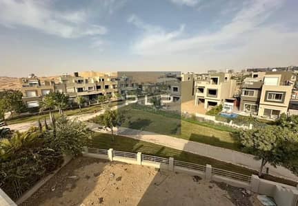 5 Bedroom Townhouse for Sale in New Cairo, Cairo - WhatsApp Image 2026-02-04 at 4.34. 45 PM (1). jpeg 5 Bedroom Townhouse for Sale in New Cairo, Cairo - WhatsApp Image 2026-02-04 at 4.34. 45 PM (1). jpeg