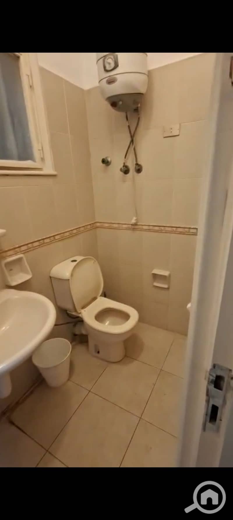 6 1000376161. jpg