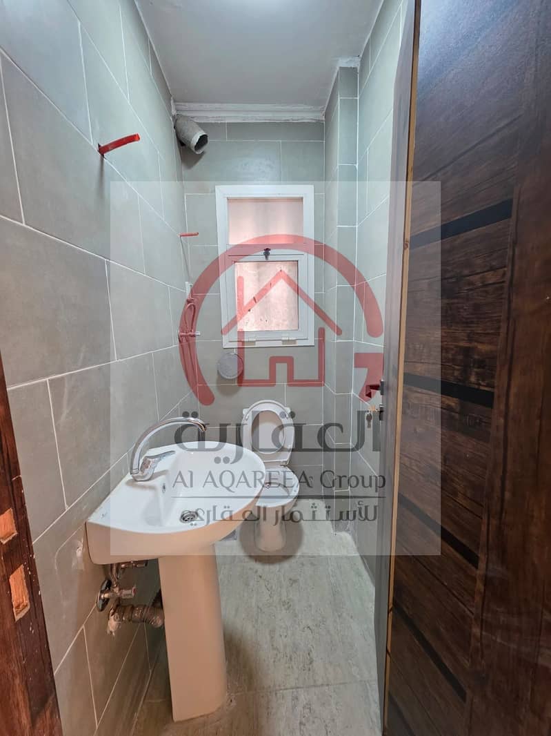 15 ed8bab67-dd06-4f77-9dd1-730250cd2538. jpg