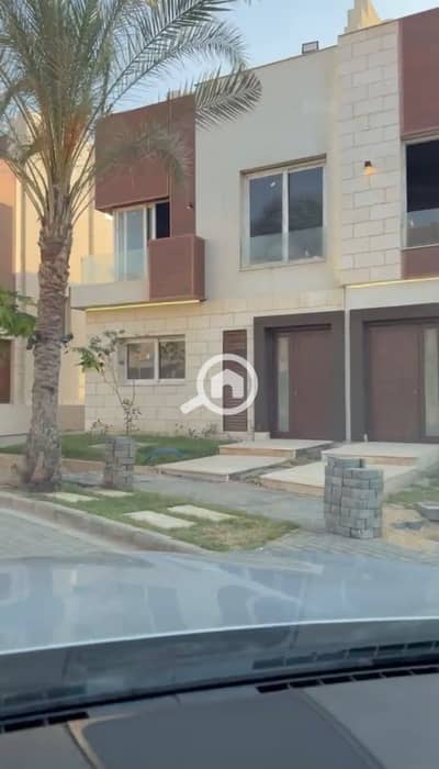 5 Bedroom Townhouse for Sale in New Cairo, Cairo - WhatsApp Image 2026-09-16 at 6.35. 50 PM (2). jpeg 5 Bedroom Townhouse for Sale in New Cairo, Cairo - WhatsApp Image 2026-09-16 at 6.35. 50 PM (2). jpeg