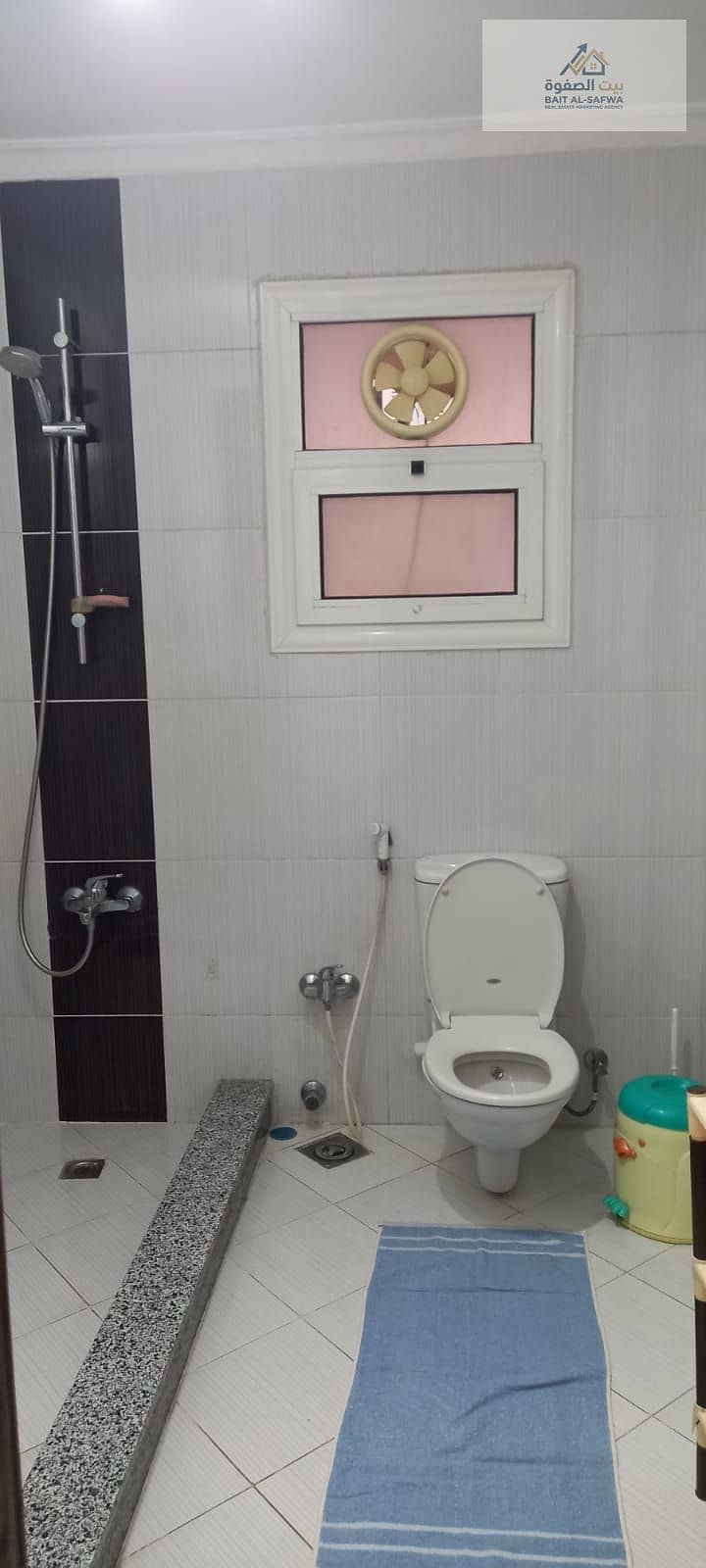 20 1000808109. jpg