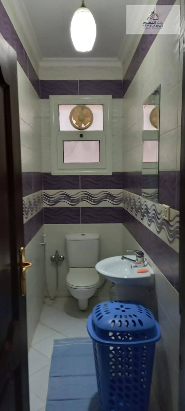 33 1000808101. jpg