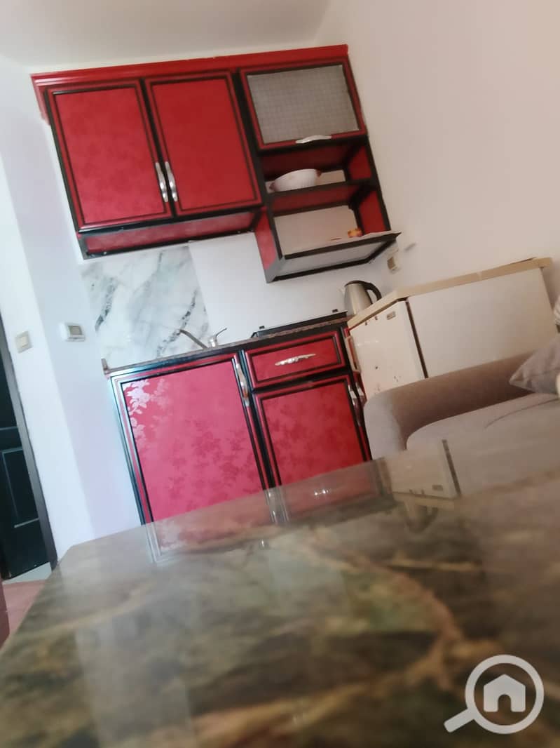 6 1000825004. jpg
