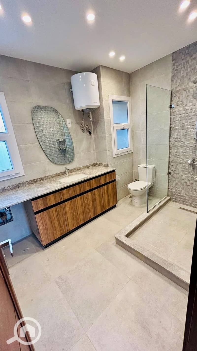 18 7889bd6d-c8bd-43cd-9d1f-f5e1e72df350. jpg