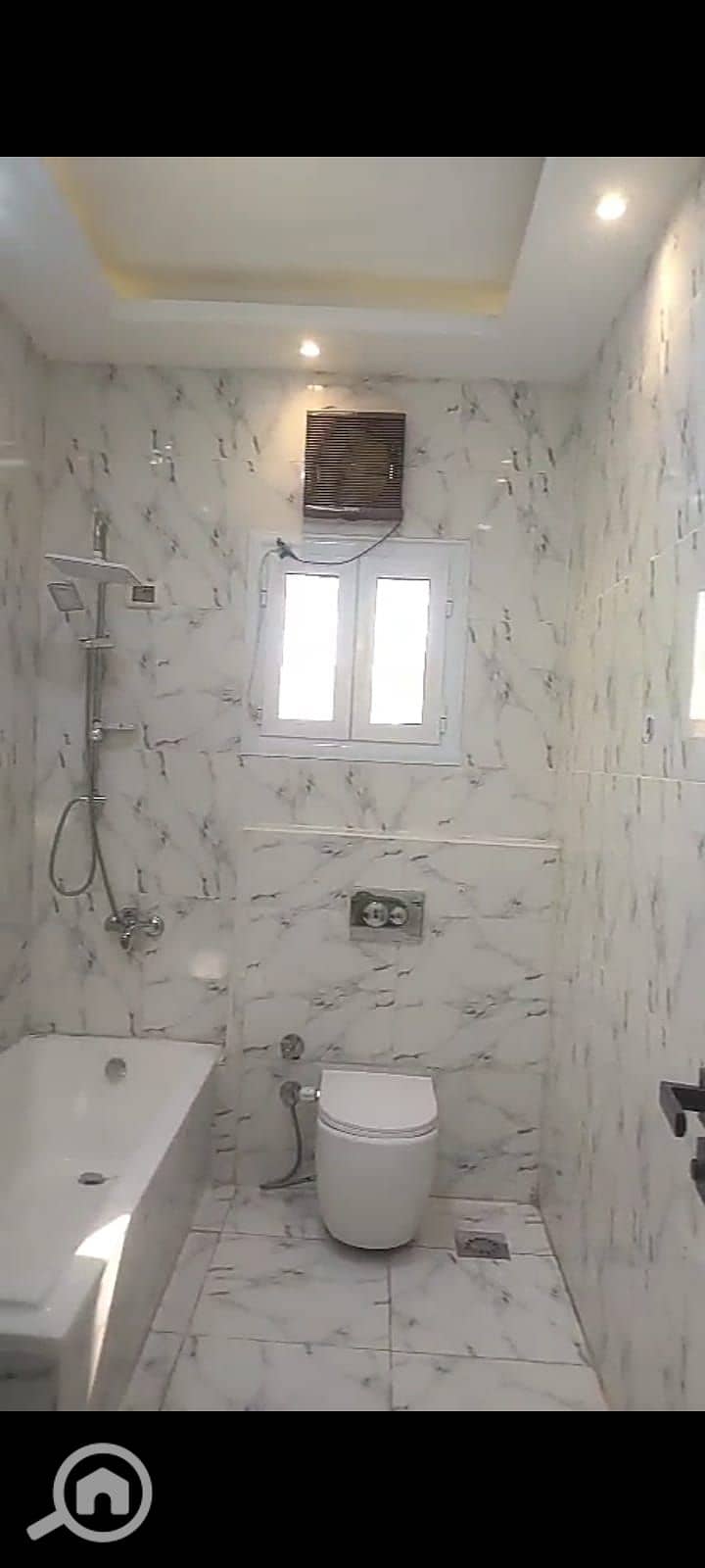 2 1000260800. jpg