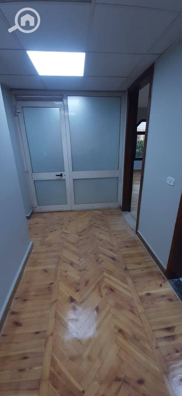 7 1000375851. jpg