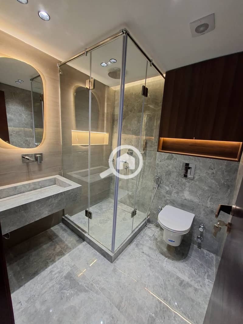 6 67160. jpg