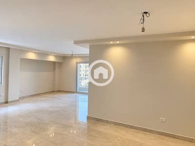شقة 4 غرف نوم للايجار في القاهرة الجديدة، القاهرة - 12d4f3f9-f3b6-41a3-a3ed-4403c5e3f98e. png شقة 4 غرف نوم للايجار في القاهرة الجديدة، القاهرة - 12d4f3f9-f3b6-41a3-a3ed-4403c5e3f98e. png