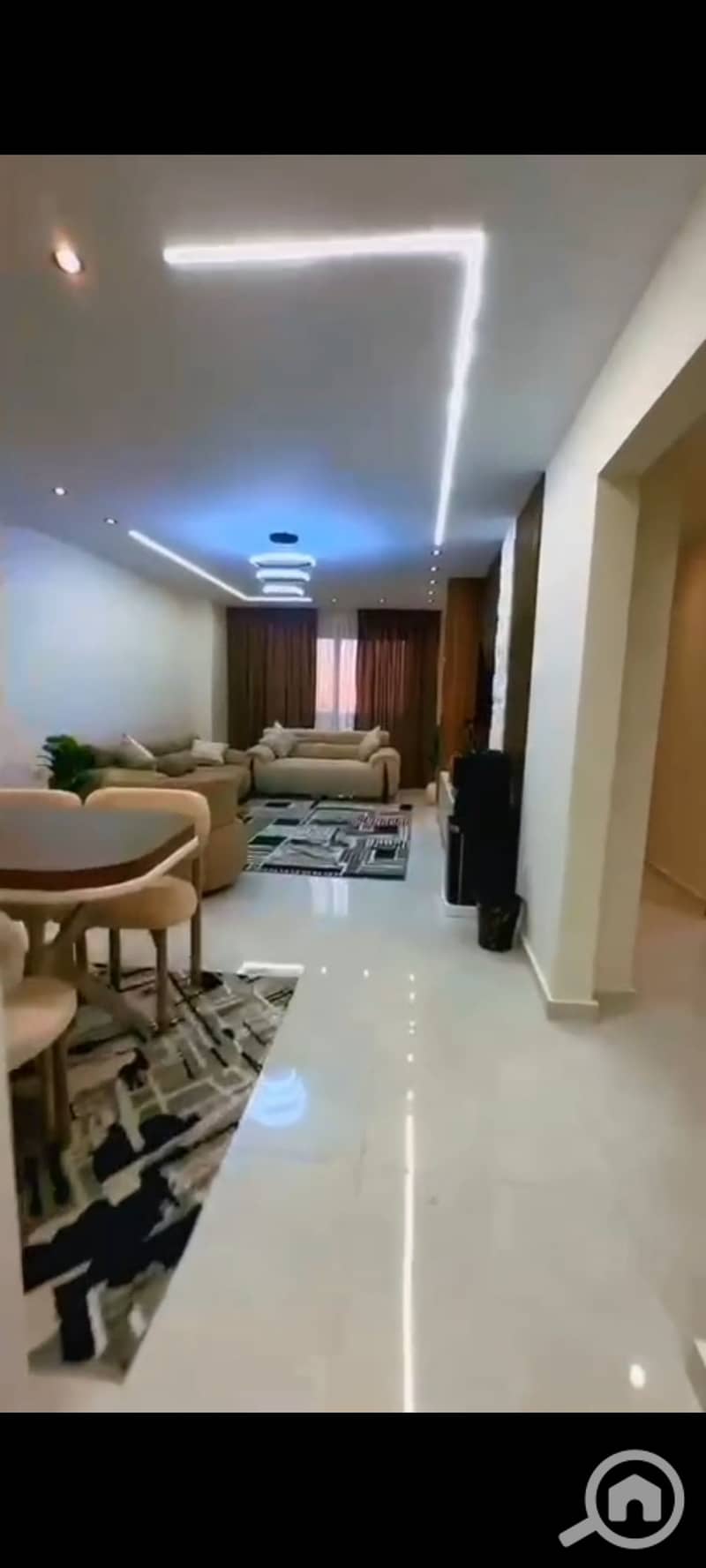 4 1000769425. jpg