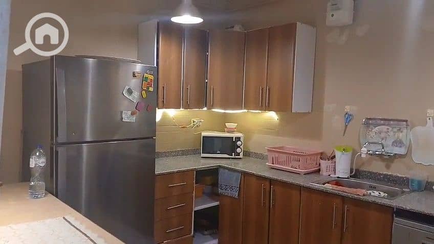 10 1001083639. jpg