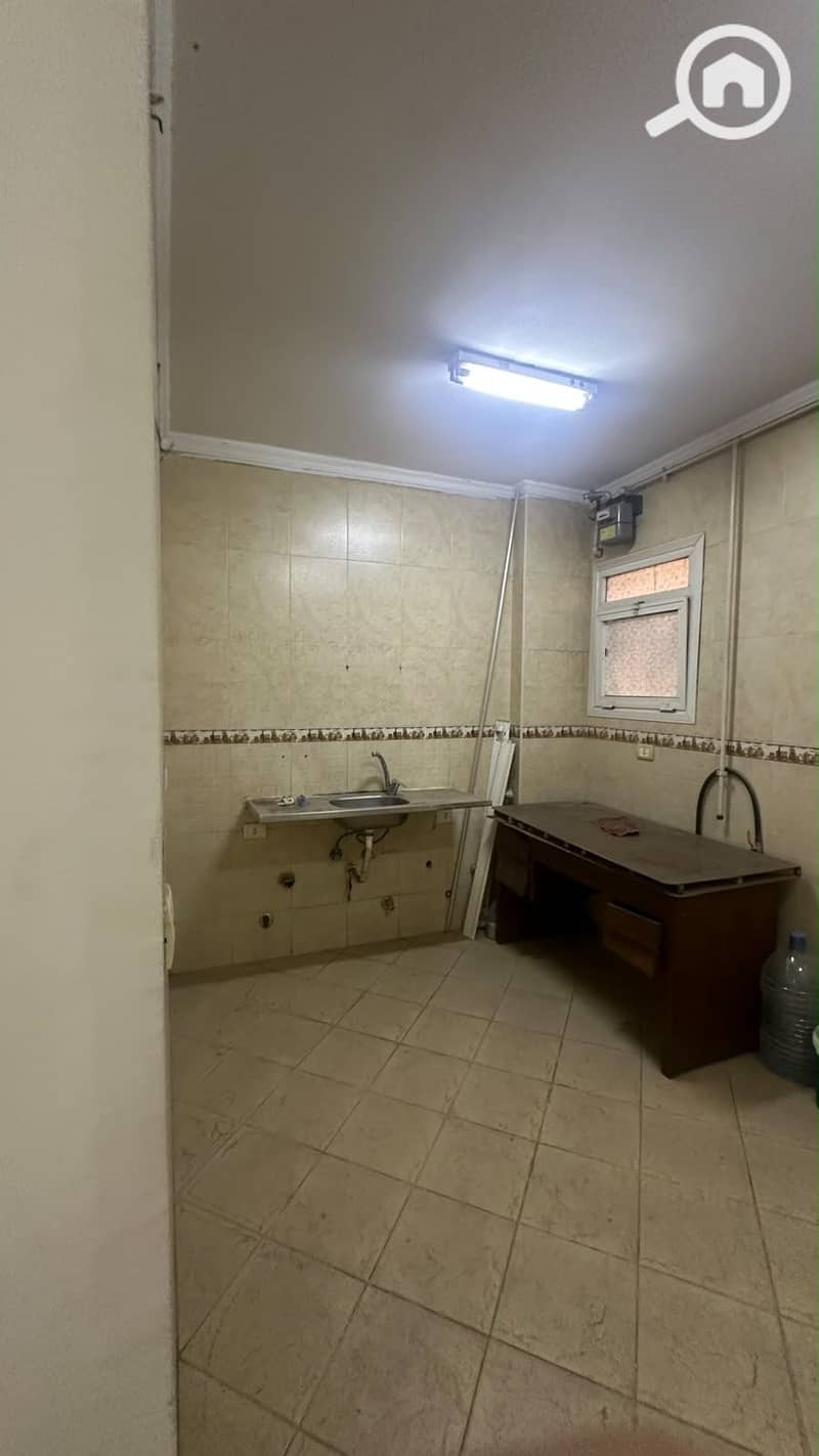 11 bdd51c5d-eaba-4f42-98a5-f8eaf57e1db6. jpg