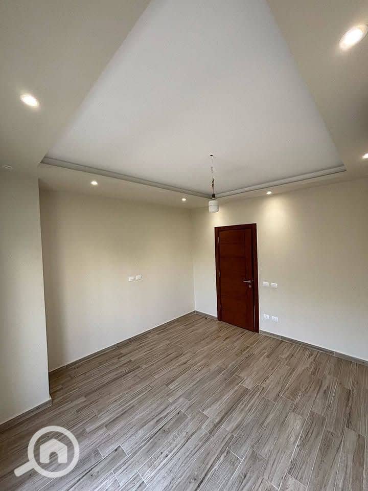 6 538300554_1811508986118879_484785875789418739_n. jpg
