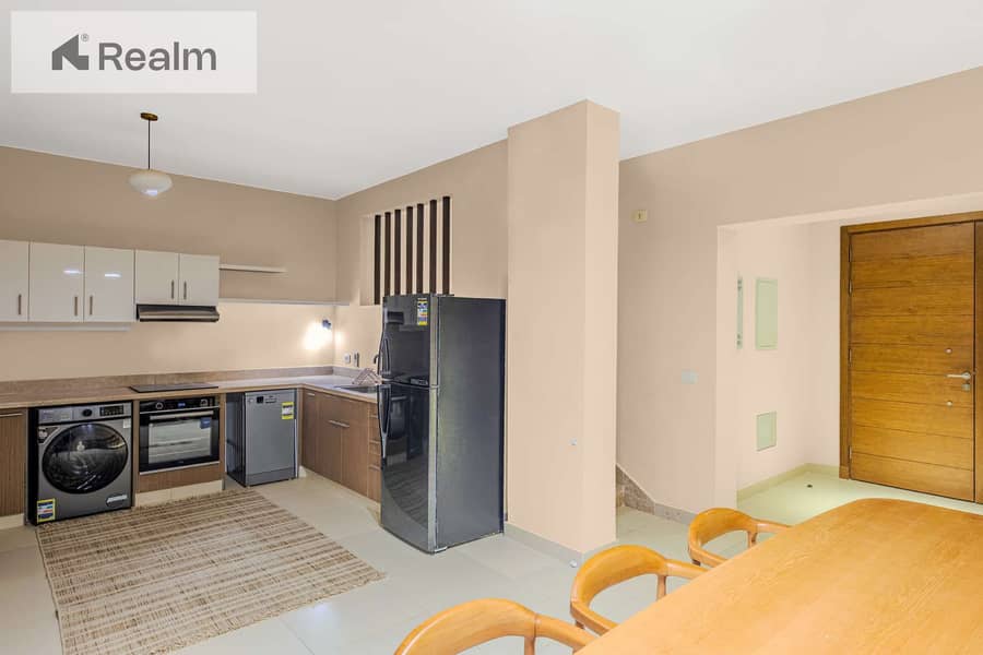 3 TH - Crest - Fully furnished_Page_5_Image_0001. jpg