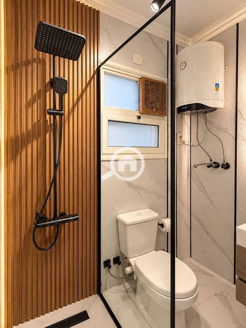 10 units-57611789636537. jpg
