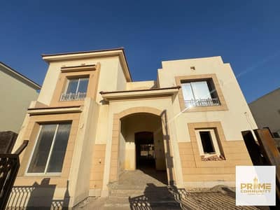 4 Bedroom Villa for Sale in Sheikh Zayed, Giza - 7287c02a-35d4-4e3e-929d-8c08b627d128. jpg 4 Bedroom Villa for Sale in Sheikh Zayed, Giza - 7287c02a-35d4-4e3e-929d-8c08b627d128. jpg