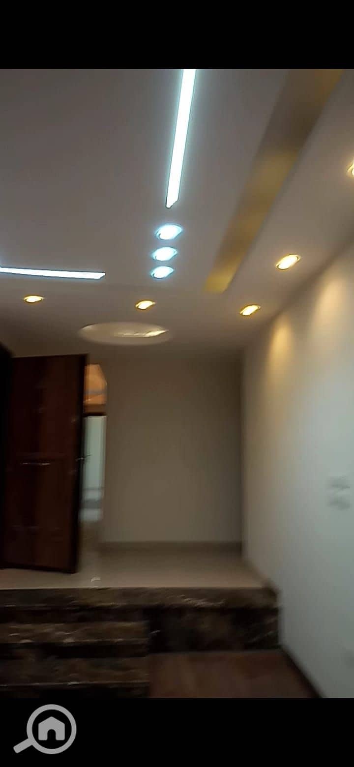 12 2a1cbe63-977b-484e-8ba0-74f7456984b8. jpg