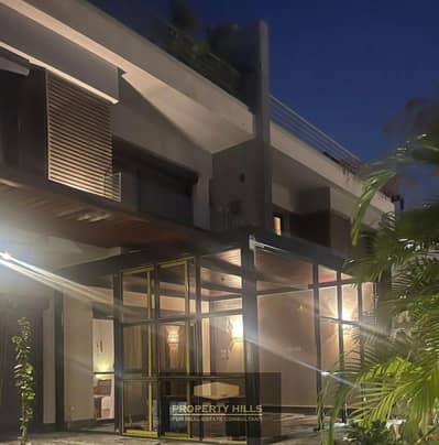 4 Bedroom Villa for Sale in Sheikh Zayed, Giza - e983997c-b5e0-4bbf-ba53-5d197460915b. jpg 4 Bedroom Villa for Sale in Sheikh Zayed, Giza - e983997c-b5e0-4bbf-ba53-5d197460915b. jpg