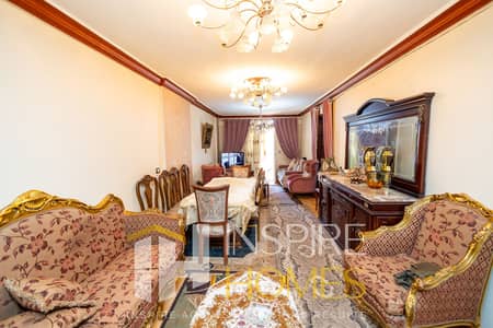 فلیٹ 4 غرف نوم للبيع في سيدي بشر، الإسكندرية - 1. jpg