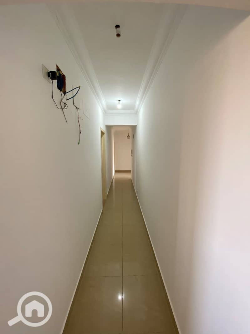 12 U493852 (12). jpg