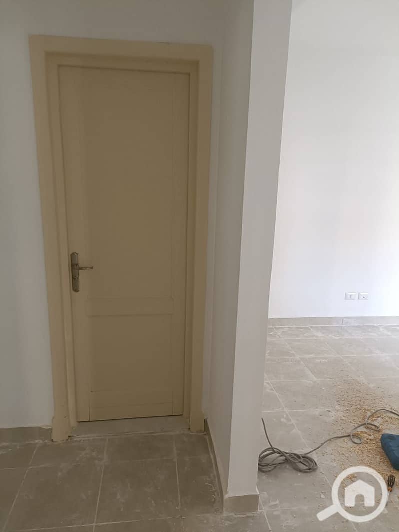 8 1000778359. jpg