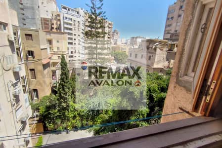 فلیٹ 3 غرف نوم للايجار في ستانلي، الإسكندرية - 1. jpg