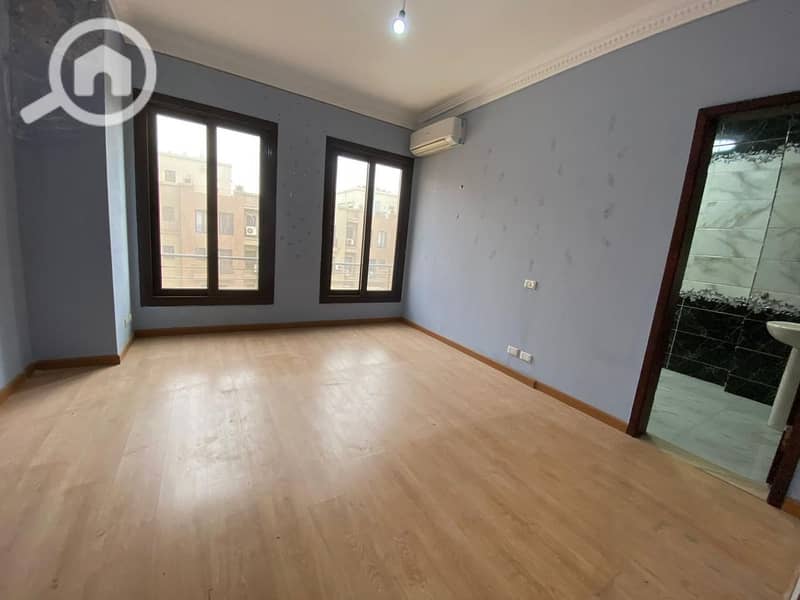 3 1001952403. jpg